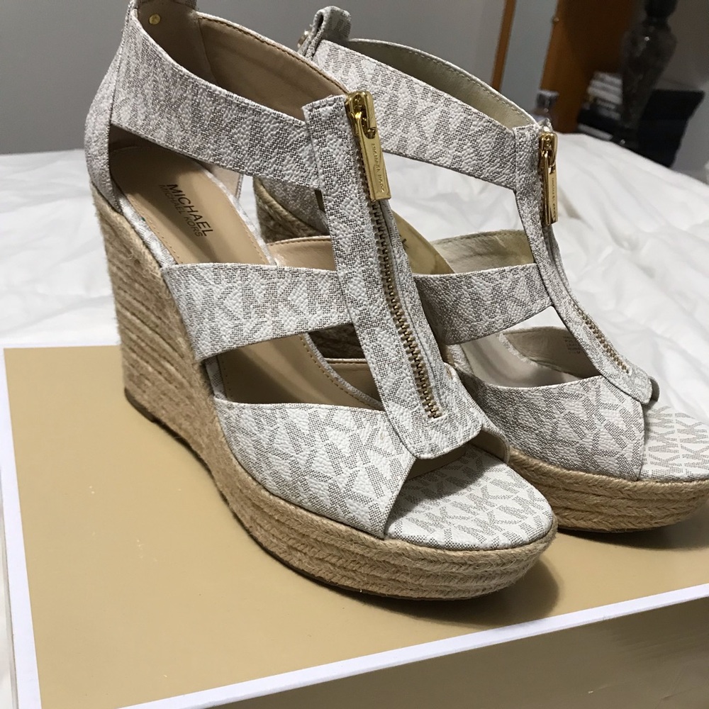 Michael Kors wedges